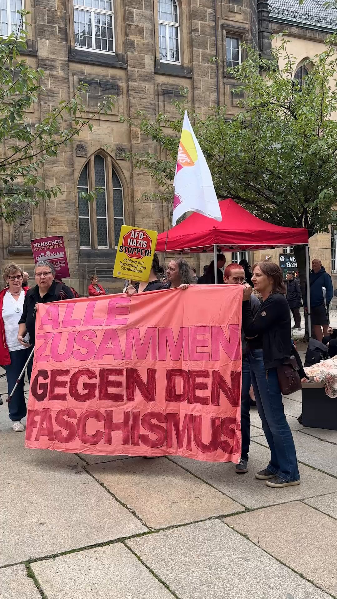 Video: Demonstrationen in Chemnitz