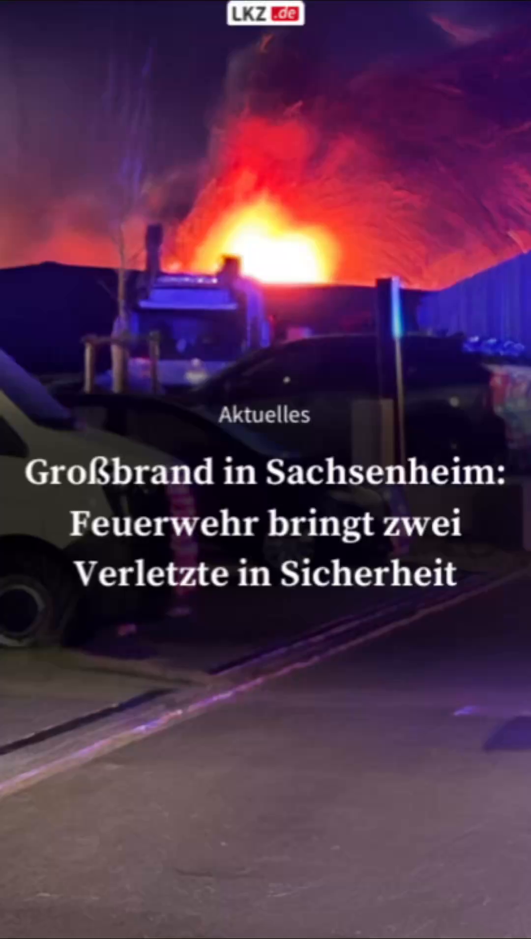 Video: Großbrand in Sachsenheim: Feuerwehr bringt zwei Verletzte in Sicherheit
