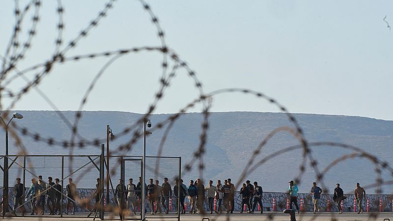 Immer mehr Migranten erreichen Kreta – Hunderte werden aufs griechische Festland gebracht