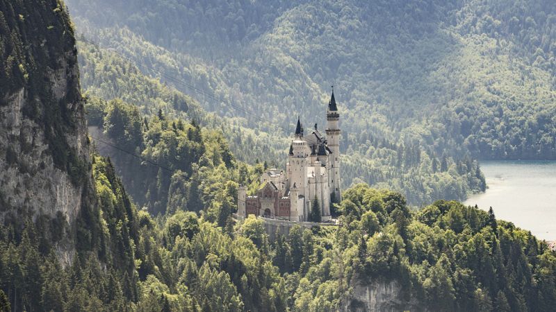 Video: Bayerns Märchenschlösser erhalten Weltkulturerbe-Status