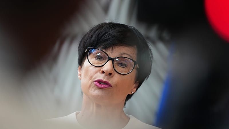 Video: EU-Kommission empfiehlt Ukraine-Beitrittsverhandlungen ab Juni