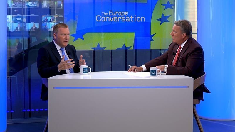 Video: Ungarn soll für seine Bürger reformieren, nicht für die EU, sagt Kommissar McGrath