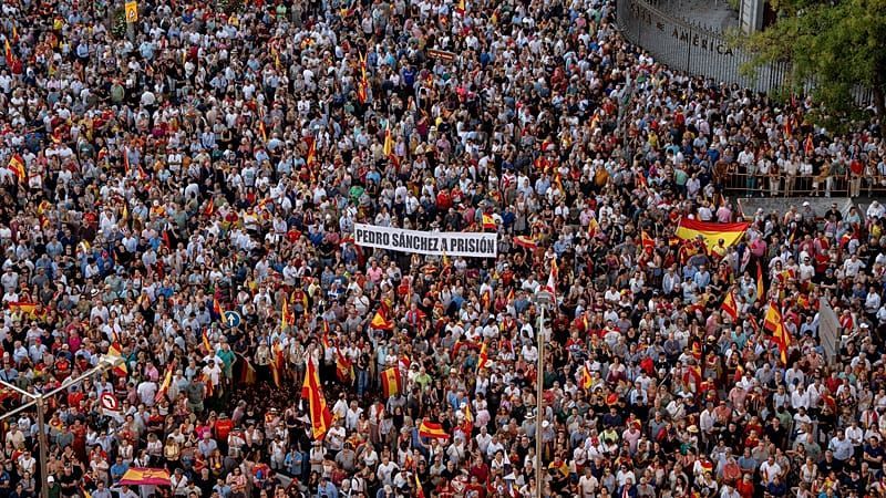 Video: Proteste in Granada nach Räumung einer 87-jährigen Frau in Madrid