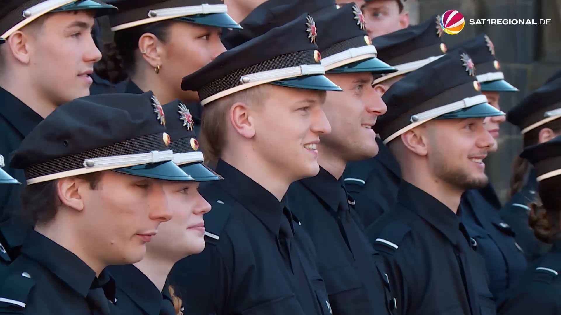 187 Polizeikommissar-Anwärter in Bremen vereidigt