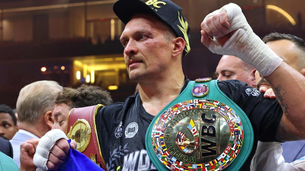 Usyk schreibt Box-Geschichte und sichert Fury Revanche zu