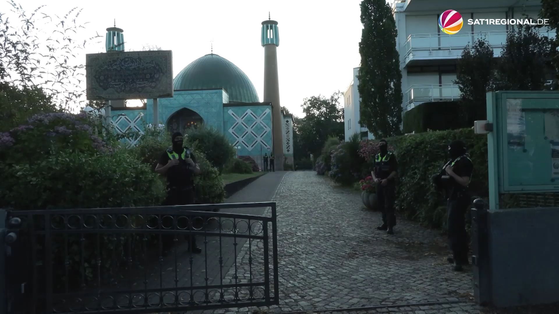 Islamisches Zentrum Hamburg verboten – Blaue Moschee beschlagnahmt