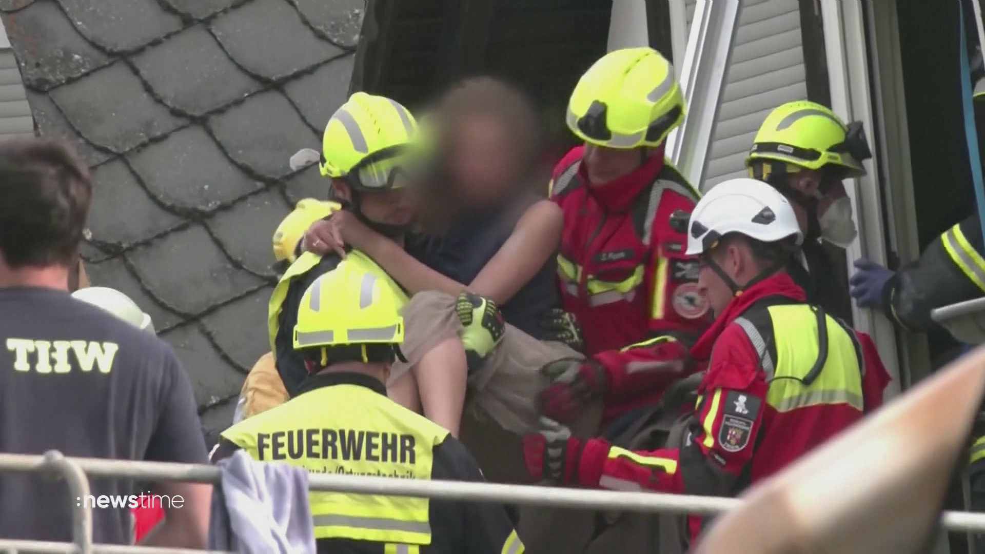 Tote und Verletzte nach Hoteleinsturz an der Mosel: Eine Frau noch verschüttet