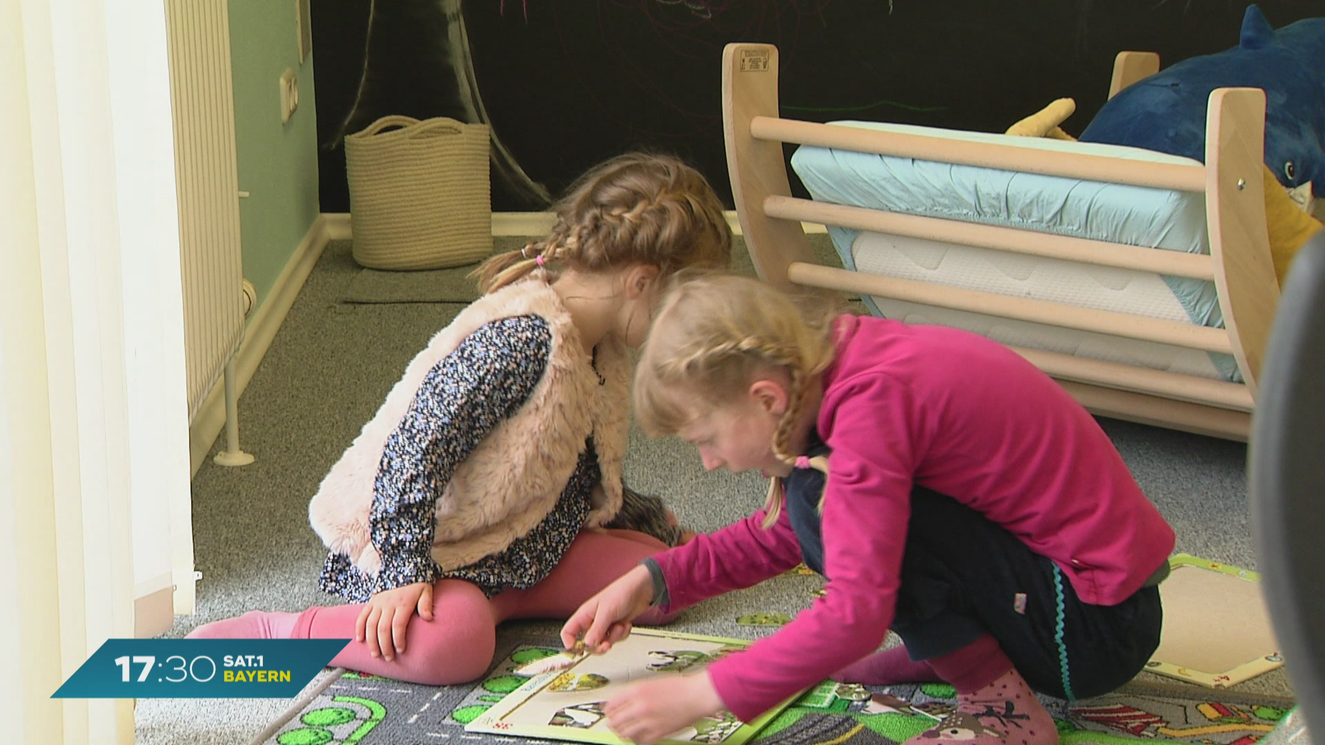 Büro statt Kita? Neues Arbeitsmodell für Eltern in Peiting