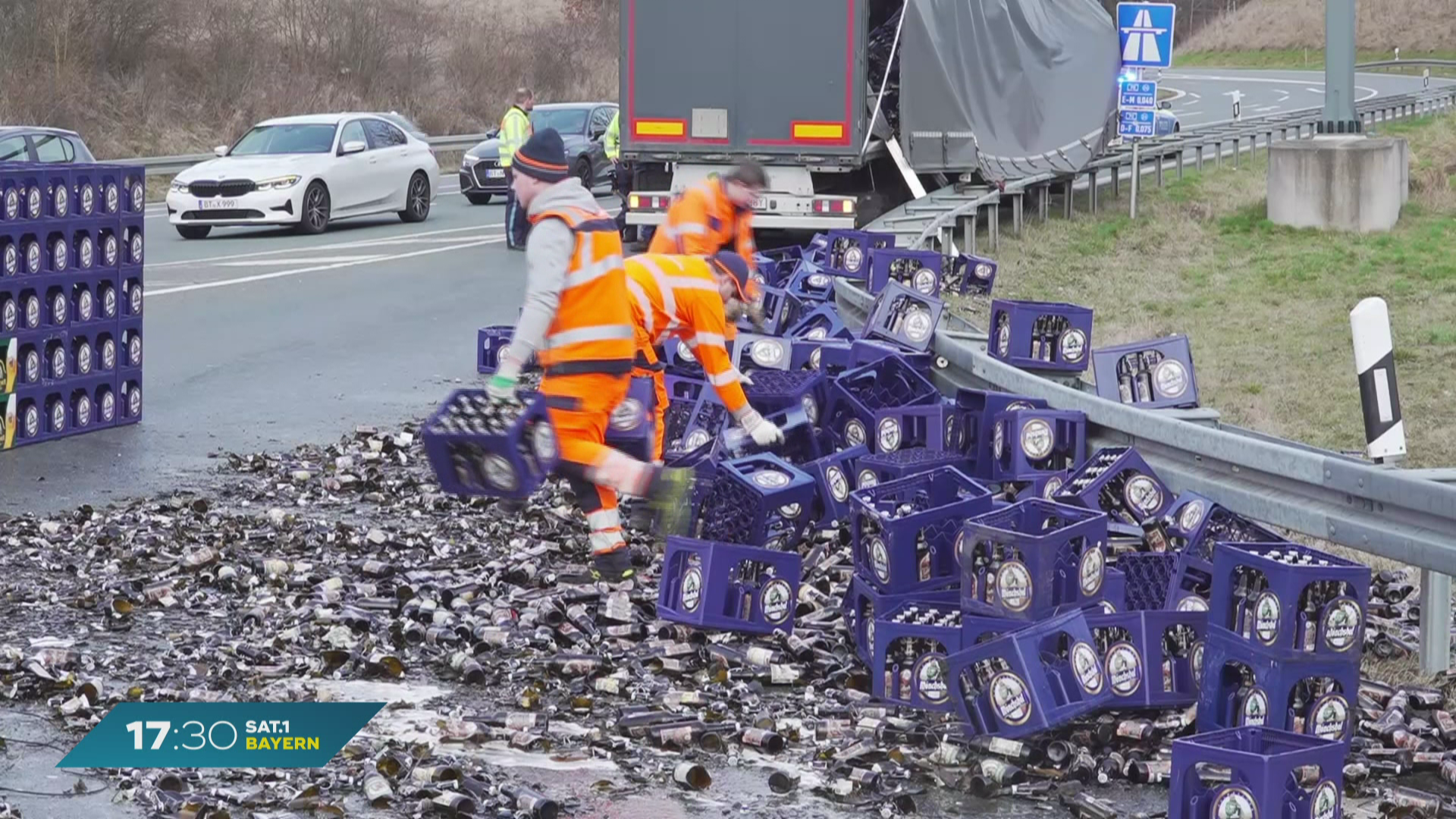 A70 bei Neudrossenfeld: Bier-Transporter verlieren erneut Ladung