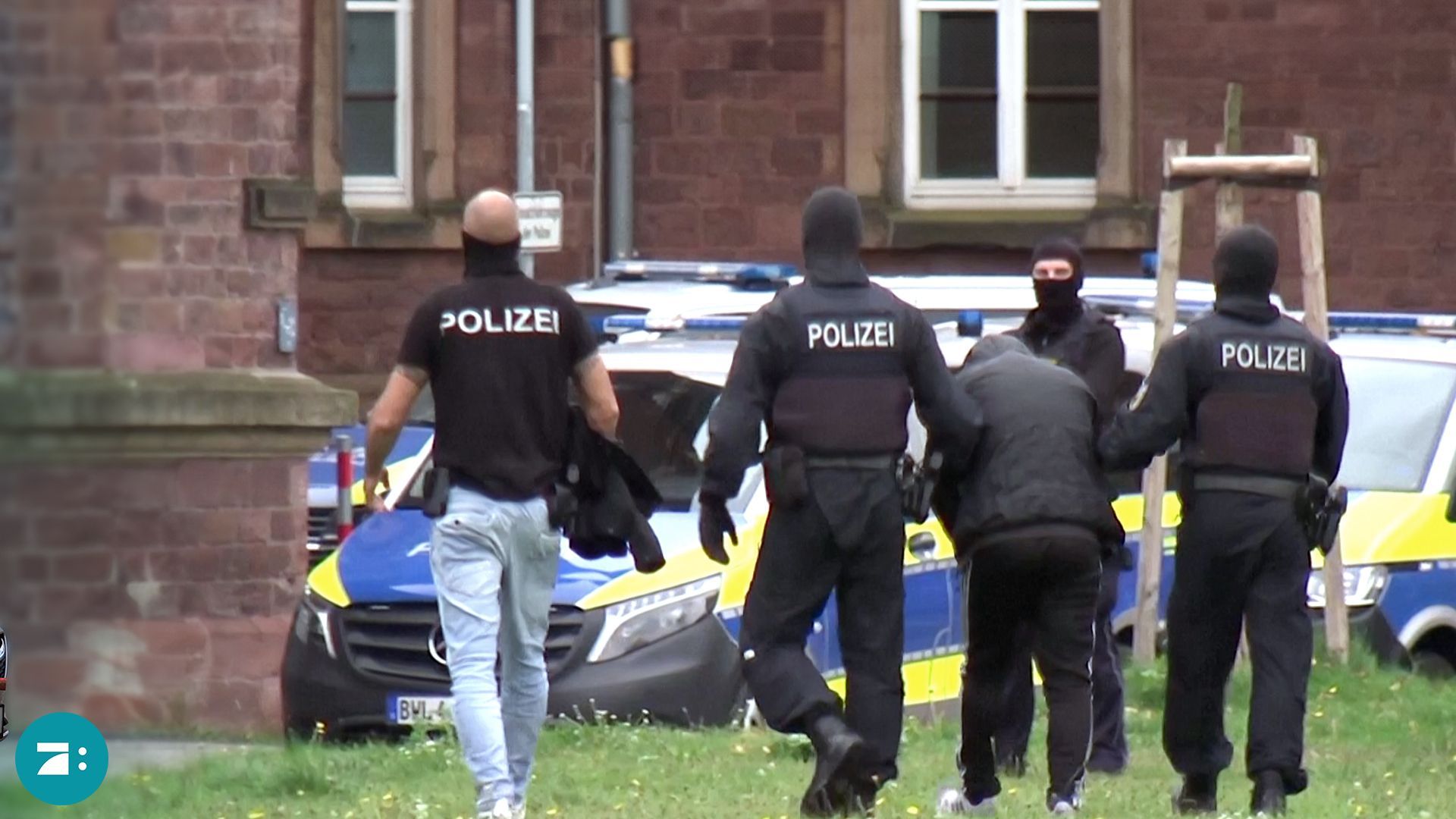 Libyer plante Anschlag auf israelische Botschaft - Festnahme in Brandenburg