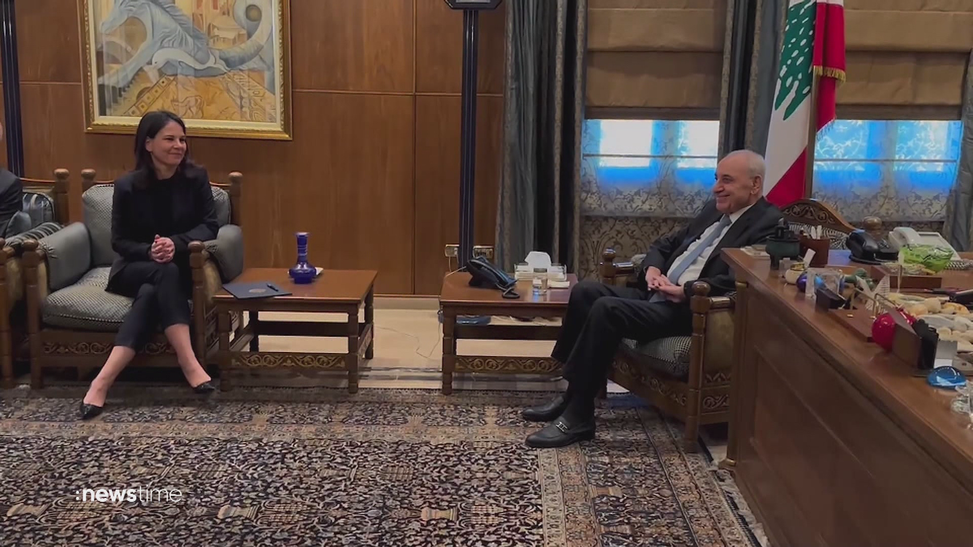 Außenministerin Baerbock reist überraschend in den Libanon - Video