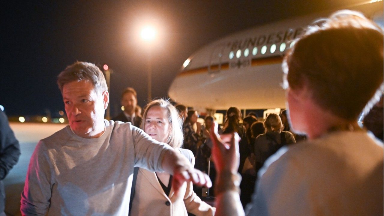 Panne am neuen Regierungsflieger: Habeck steckt in Lissabon fest