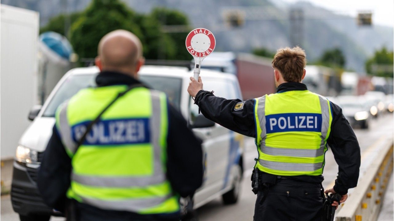 “Nur noch einige Wochen”: Grenzkontrollen am Limit