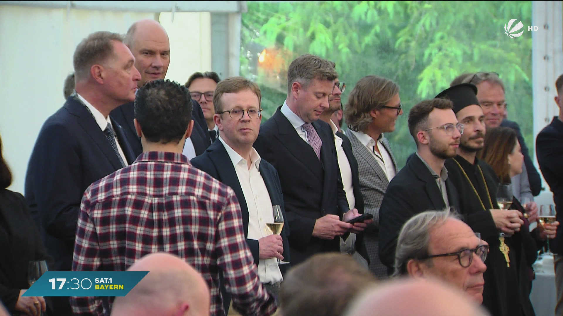 Video: Wirtschaft in Bayern: Söder spricht von neuem Schwung