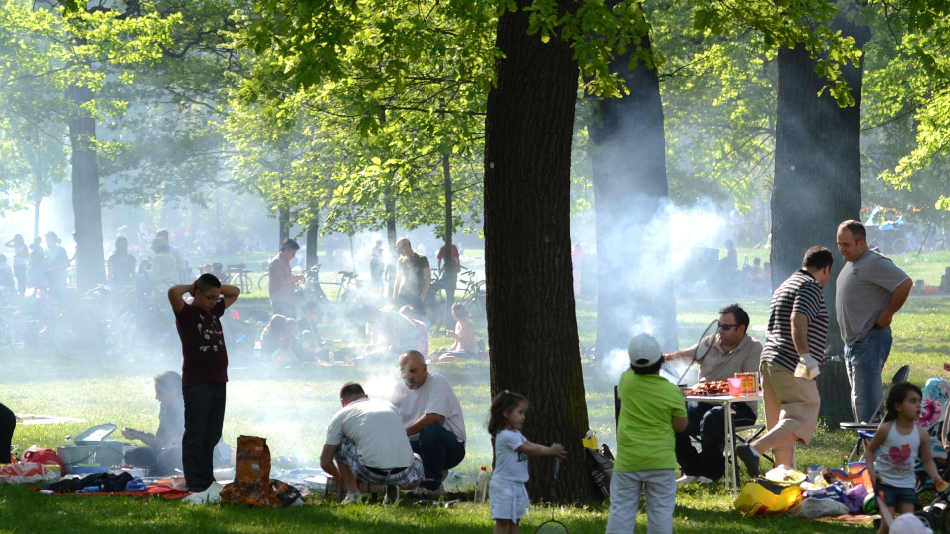 Video: Grillen im Park: Diese Regeln gelten