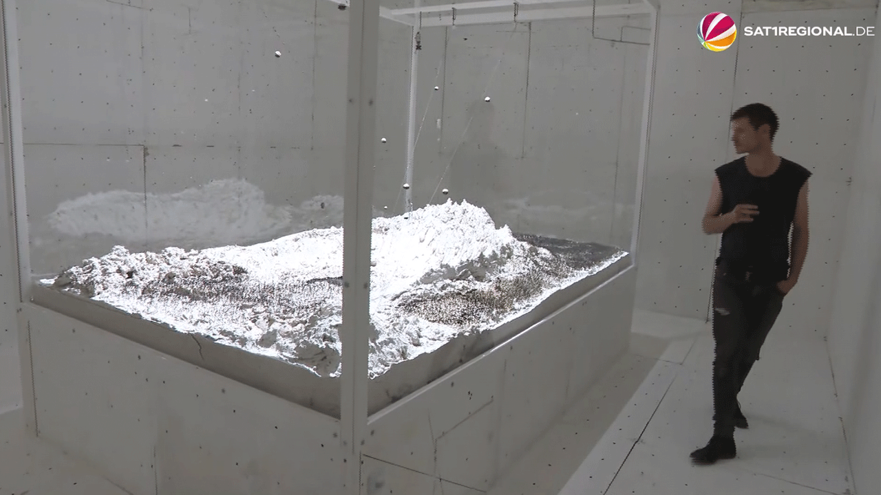 Video: Auswandern ins All? Ausstellung in Bremerhaven zeigt Leben auf Mars & Co