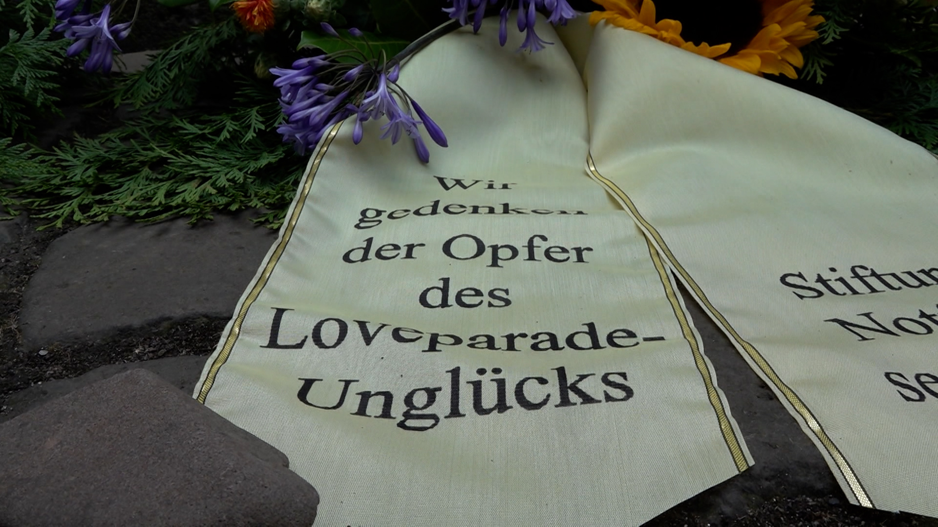 Video: Gedenktag in Duisburg: Ein letztes Mal auf alte Weise