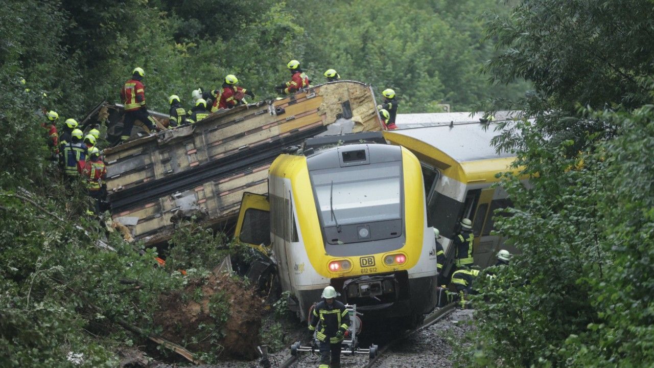 Drei-Tote-bei-Zugungl-ck-in-Baden-W-rttemberg