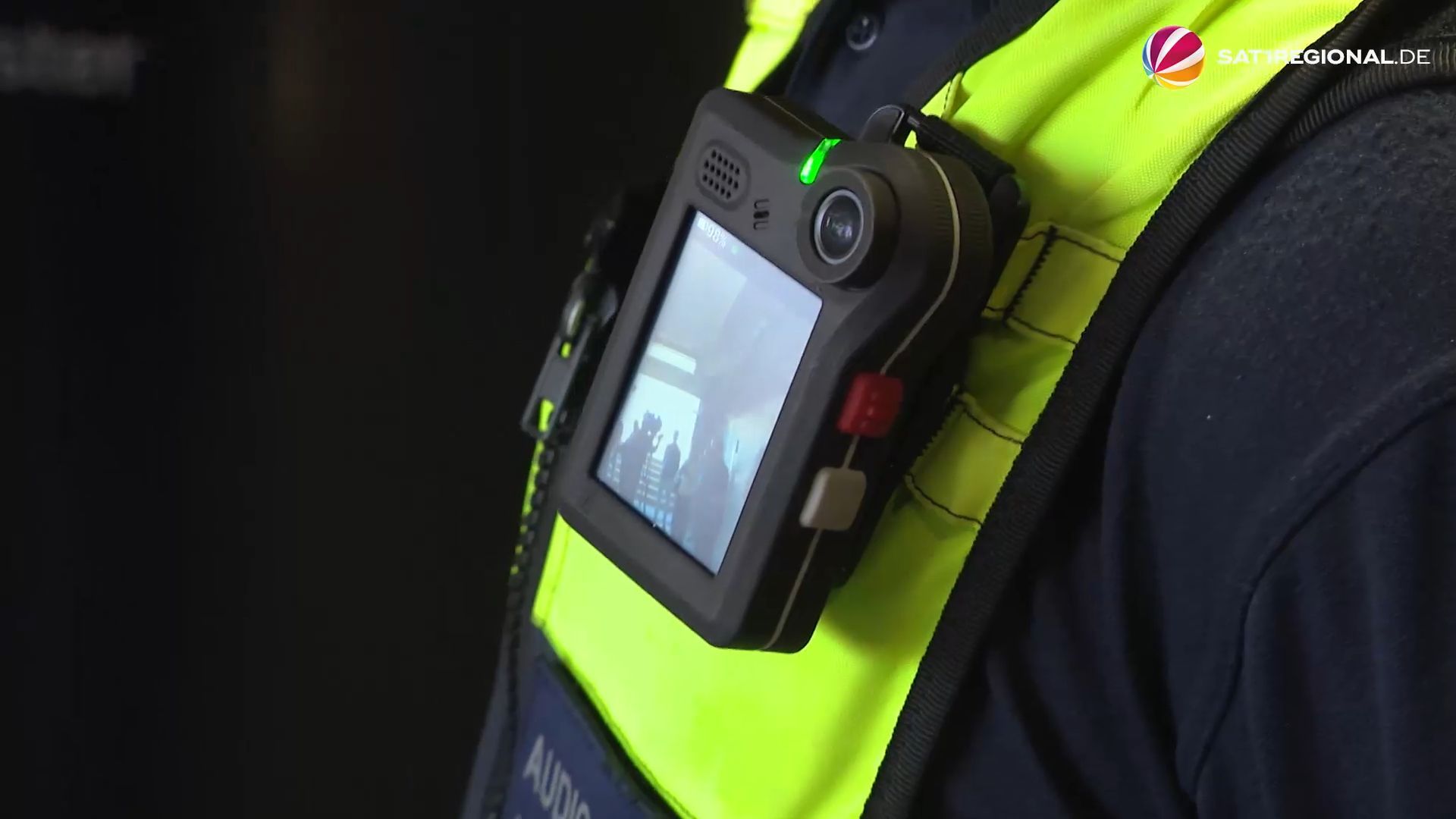 Video: Bodycams: Hochbahn-Wache in Hamburg jetzt mit Kameras ausgestattet