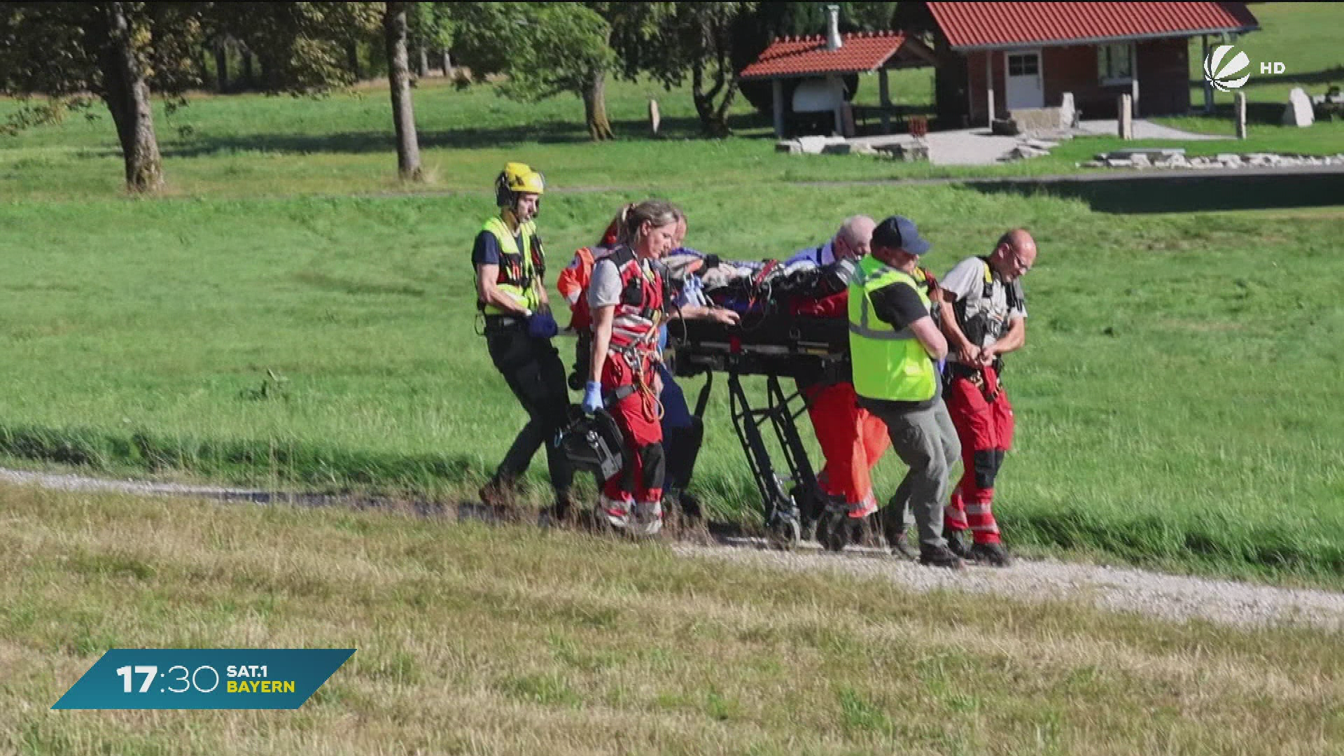 Video: Steinwald bei Erbendorf: Kletterer überlebt Absturz