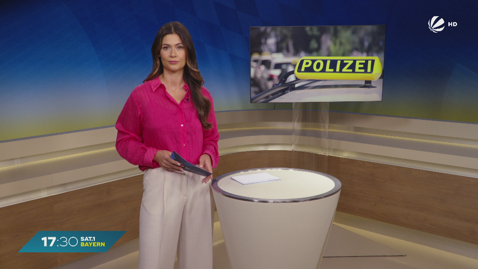 Video: Schockanruf in Nürnberg: Taxifahrer vereitelt Betrug an Seniorin