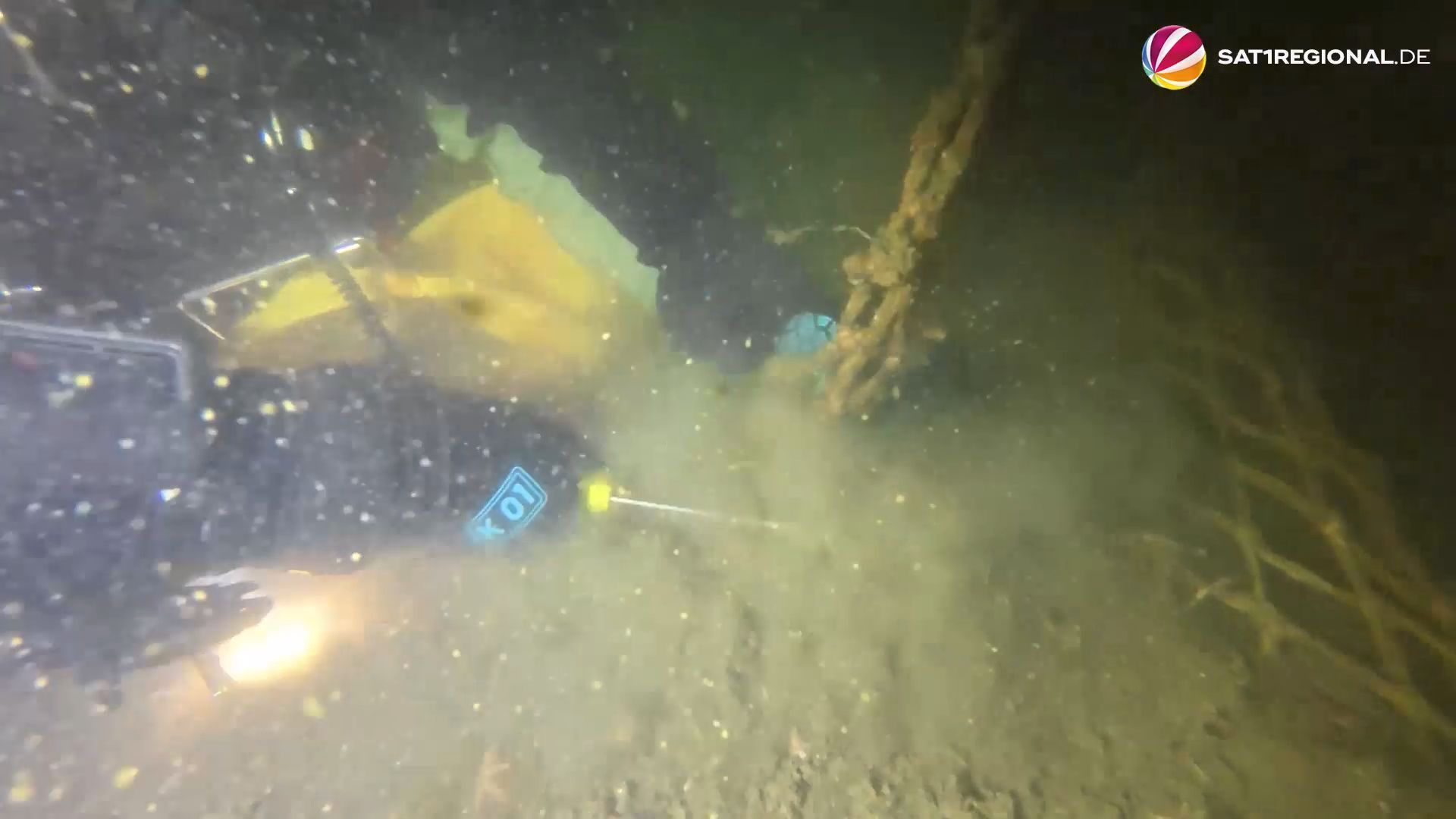 Video: Geisternetze in der Nordsee: Taucher bergen verloren gegangene Fischernetze