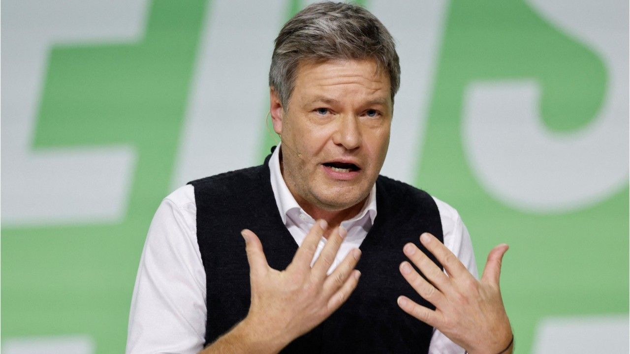 Wehretat-Streit: Habeck greift Scholz an