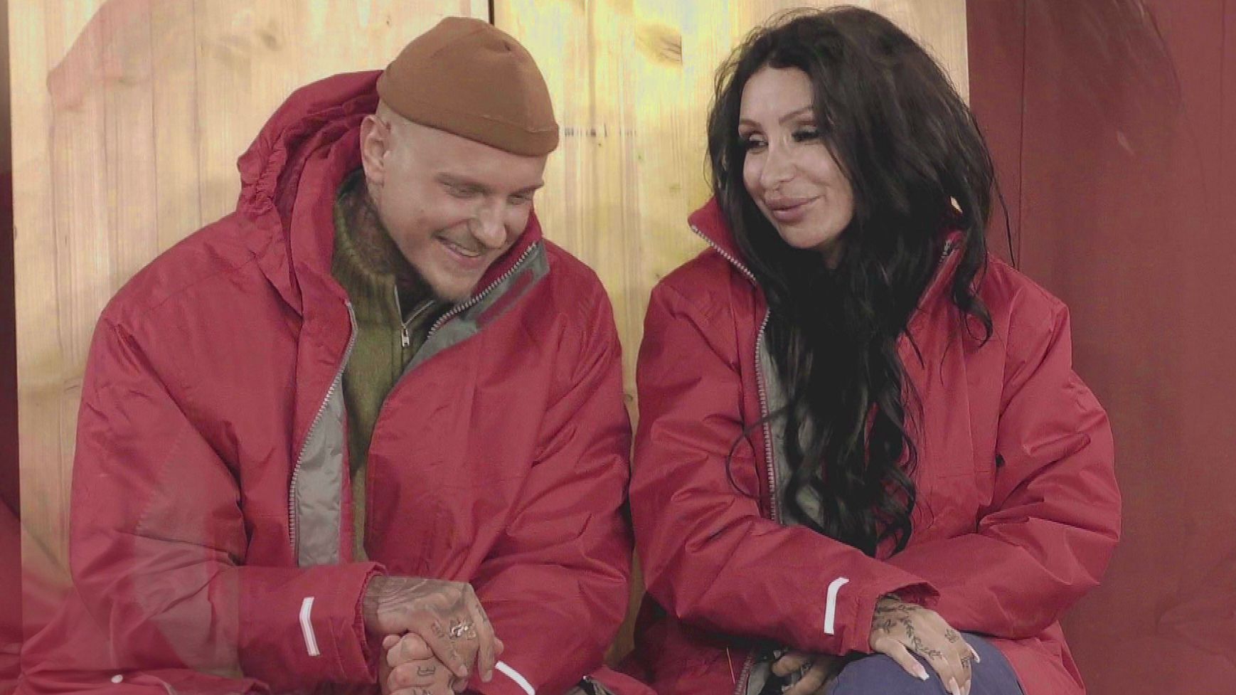 Rohbau-Romantik: Fliegen die Funken zwischen Paco und Pinar?