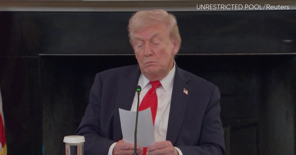 Rubio schiebt Trump Zettel zu: Das stand drauf