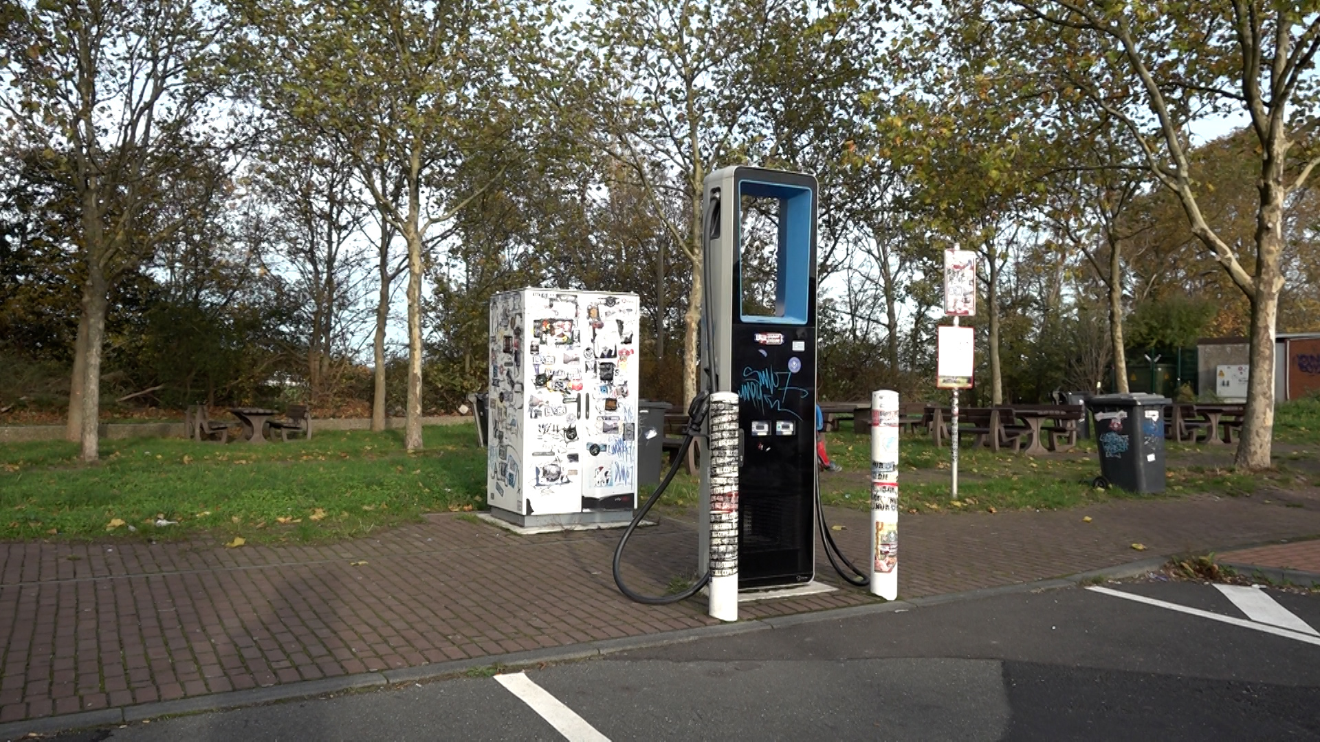 Video: E-Auto-Laden in NRW: Mangelnde Infrastruktur