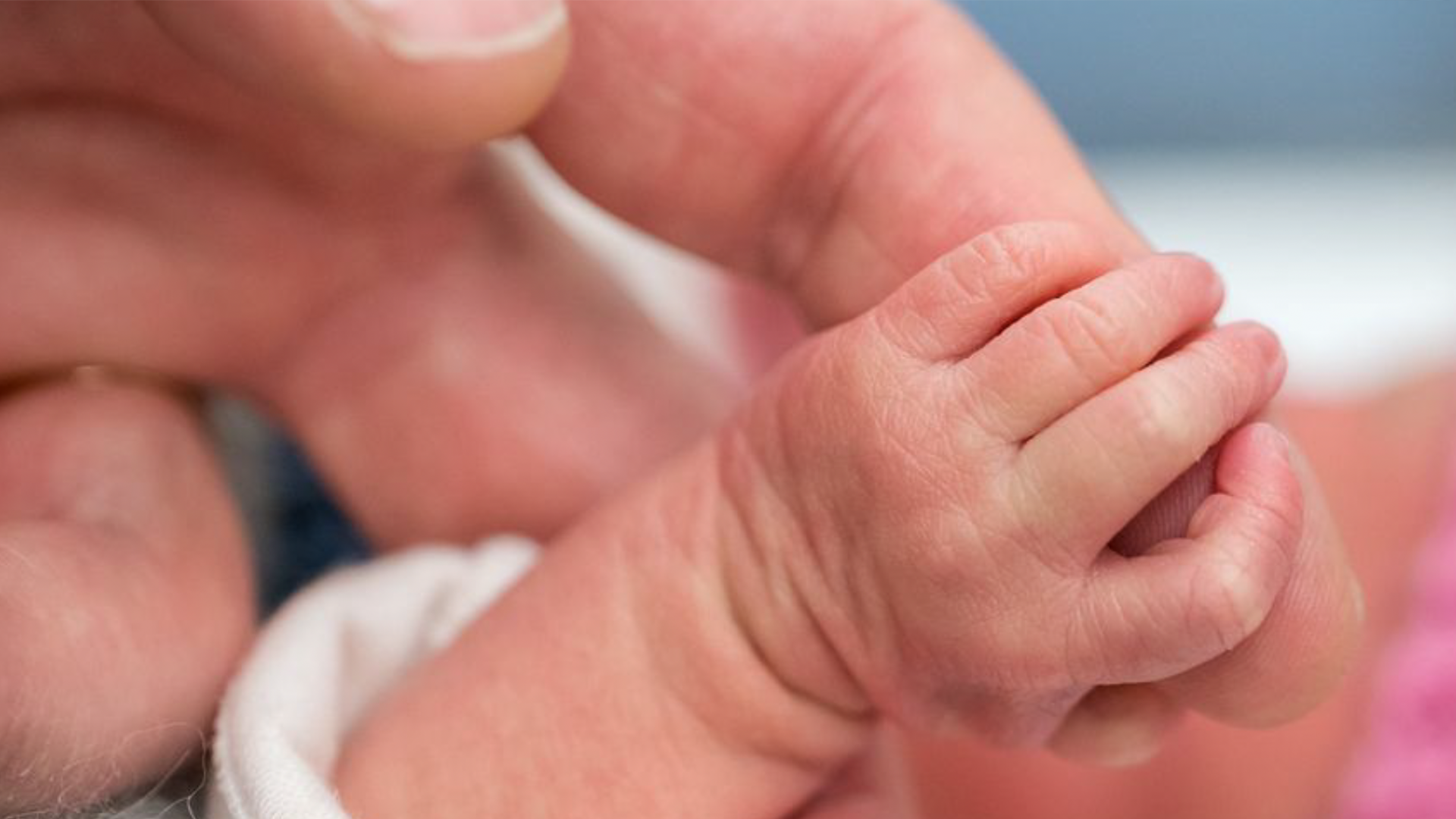 Video: Welt-Frühgeborenen-Tag: Starke Babys