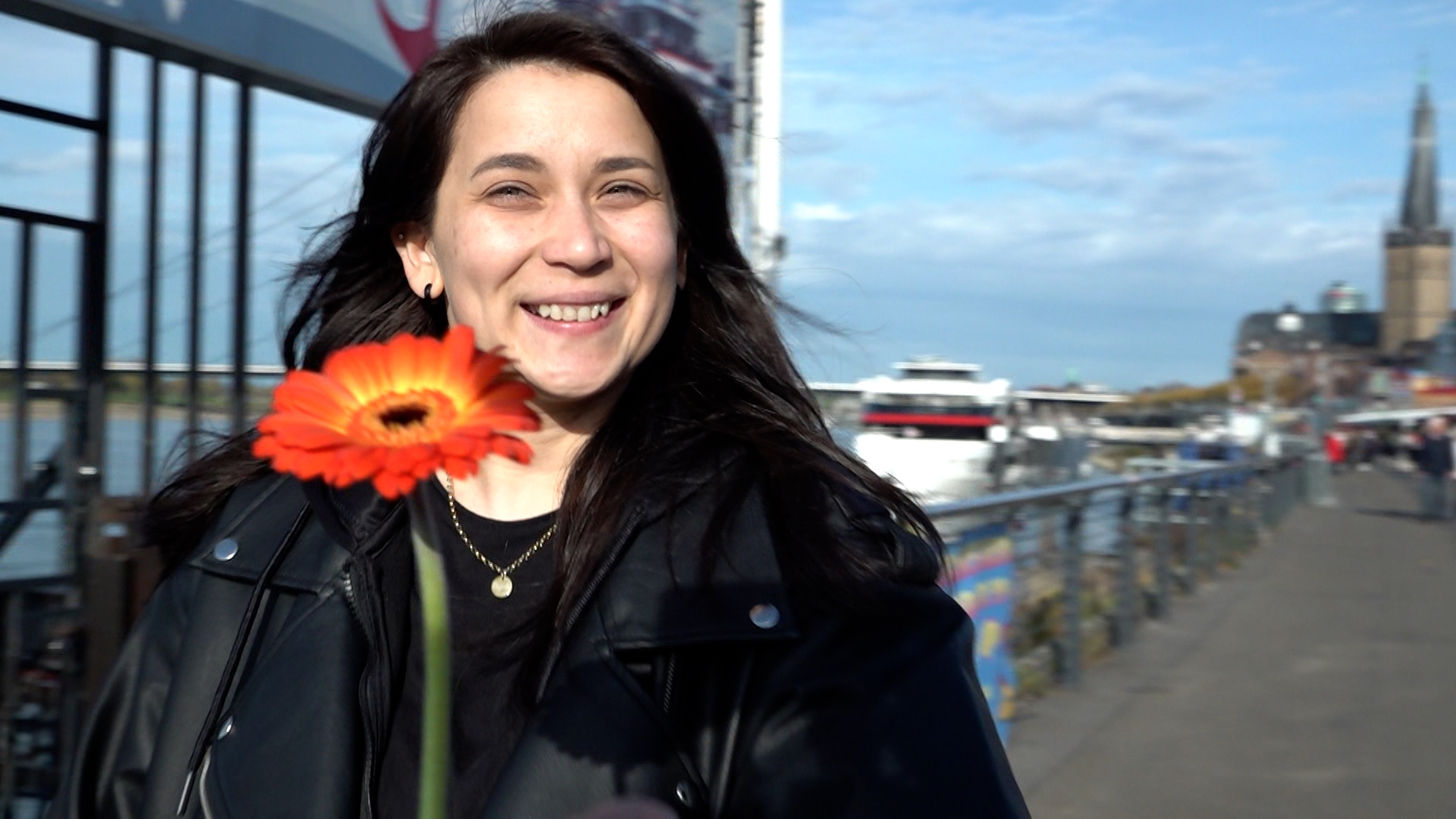 Video: Weltnettigkeitstag in Düsseldorf gefeiert