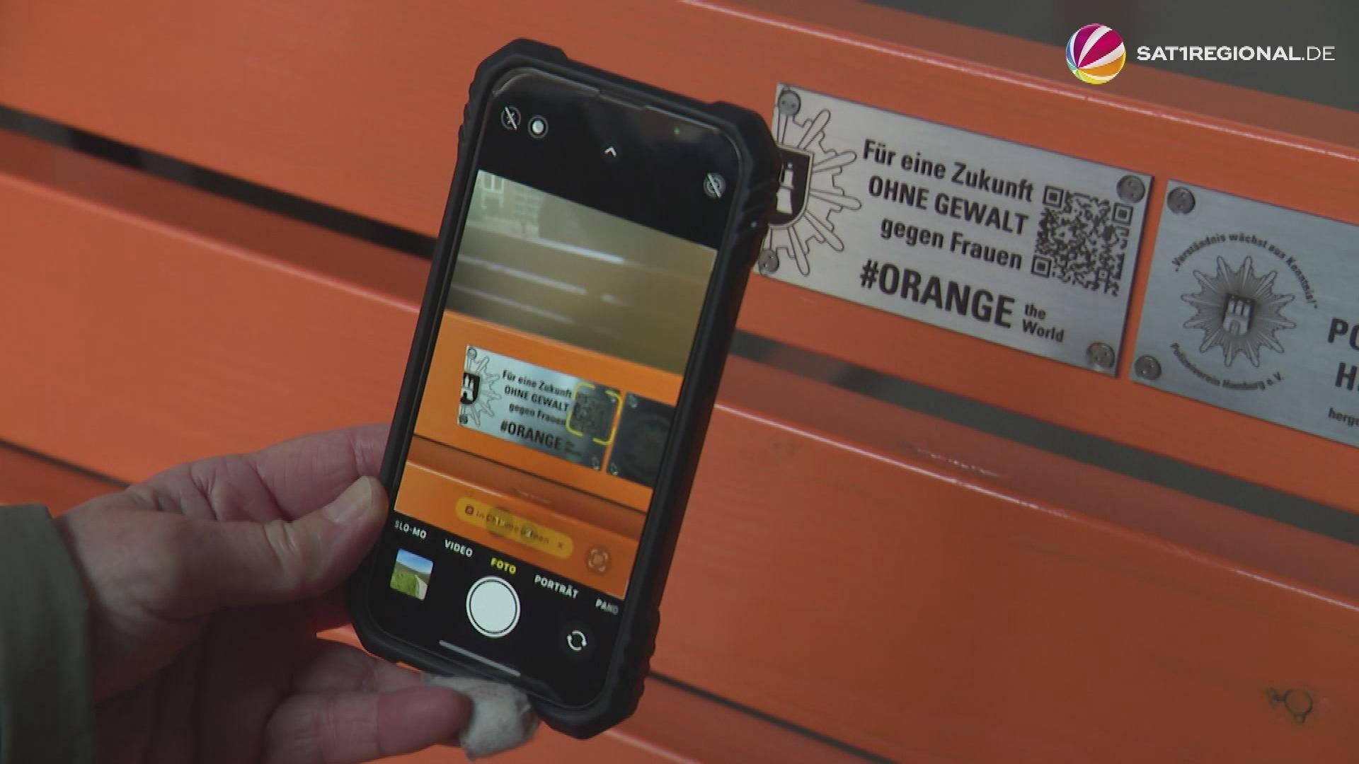 Video: Gewalt gegen Frauen: Orange Day in Hamburg
