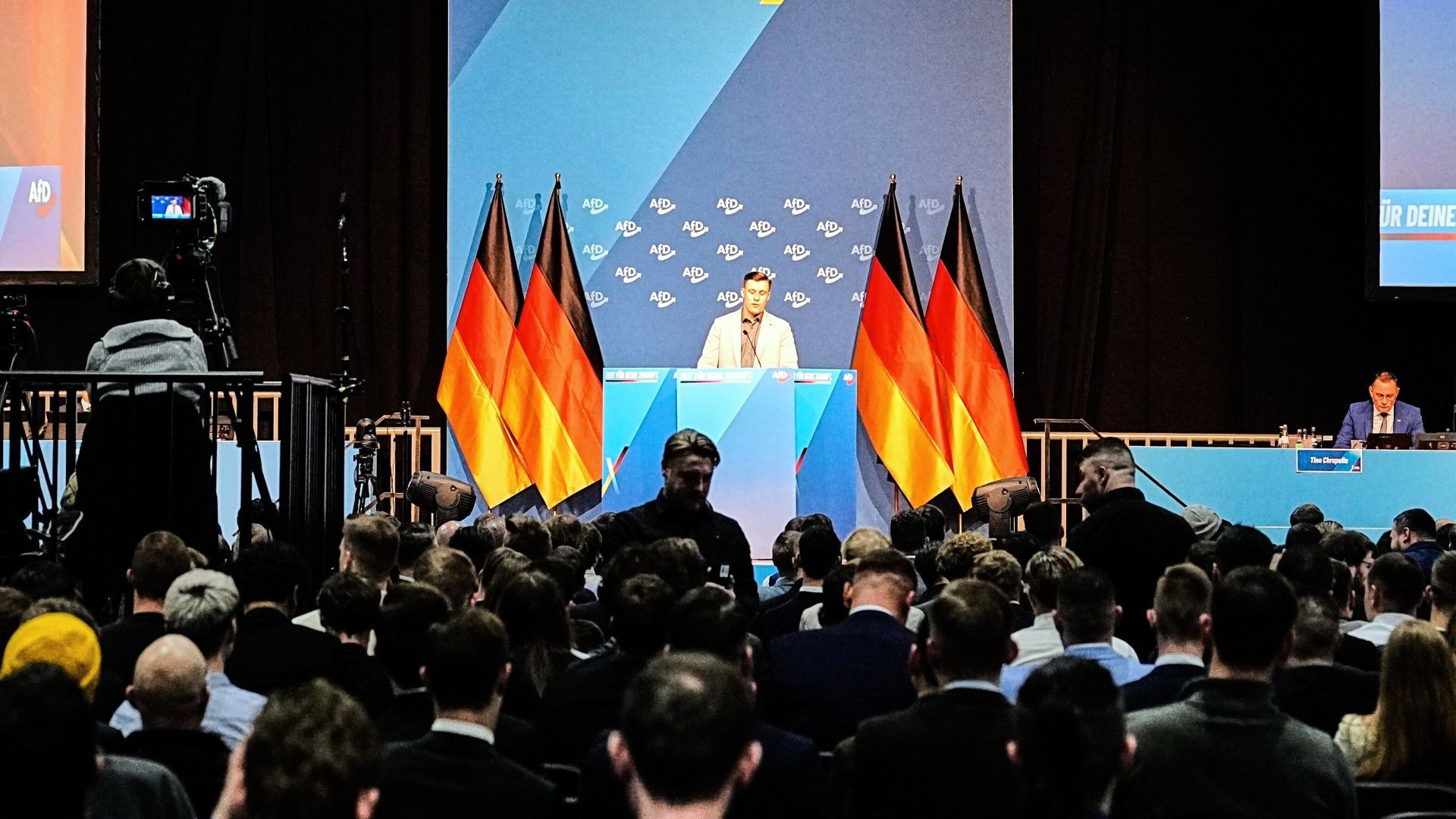 Video: Proteste gegen neue AfD-Parteijugend