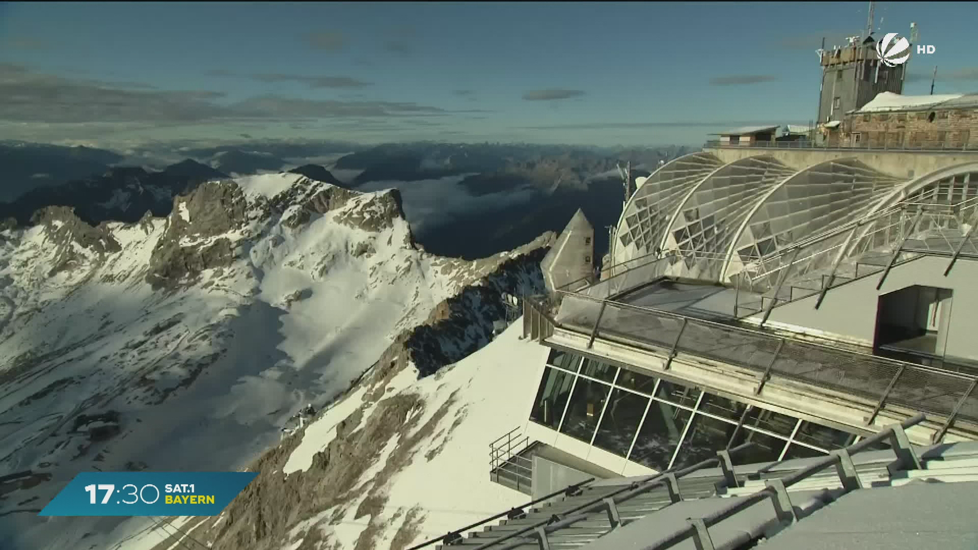 Video: Auf Spurensuche im All: Würzburger Forscher jagt UFOs von Zugspitze aus