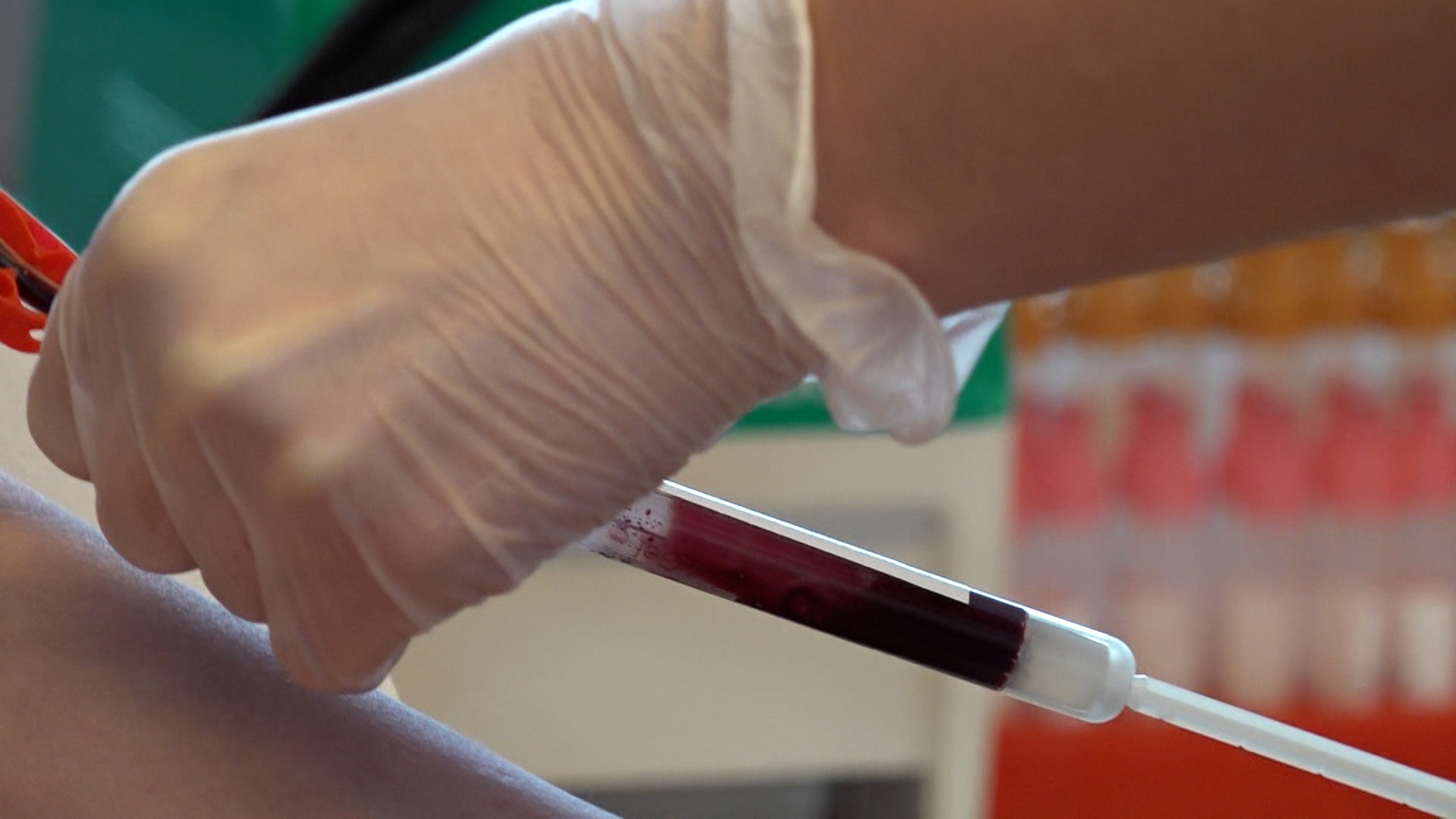 Video: DRK ruft zu Blutspenden auf