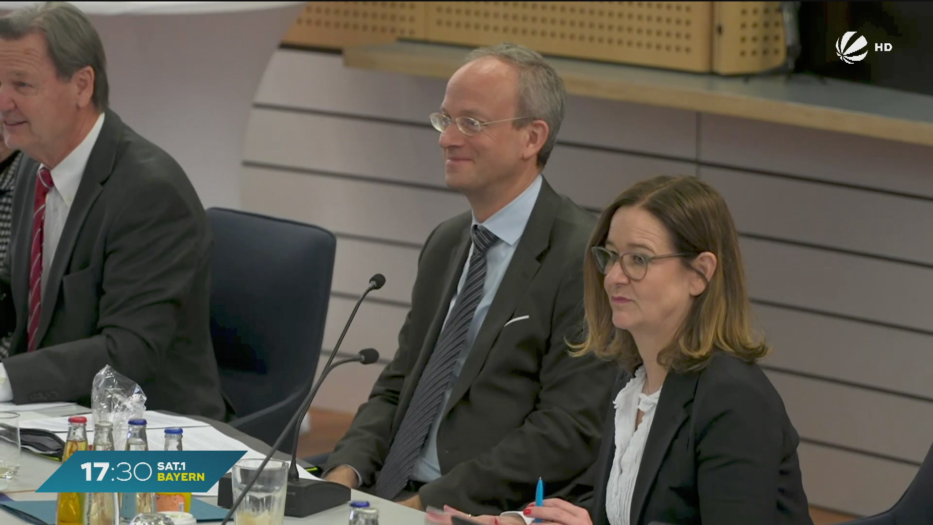 Video: Thorsten Schmiege bleibt BLM-Chef: Herausforderungen für Bayerns Medien