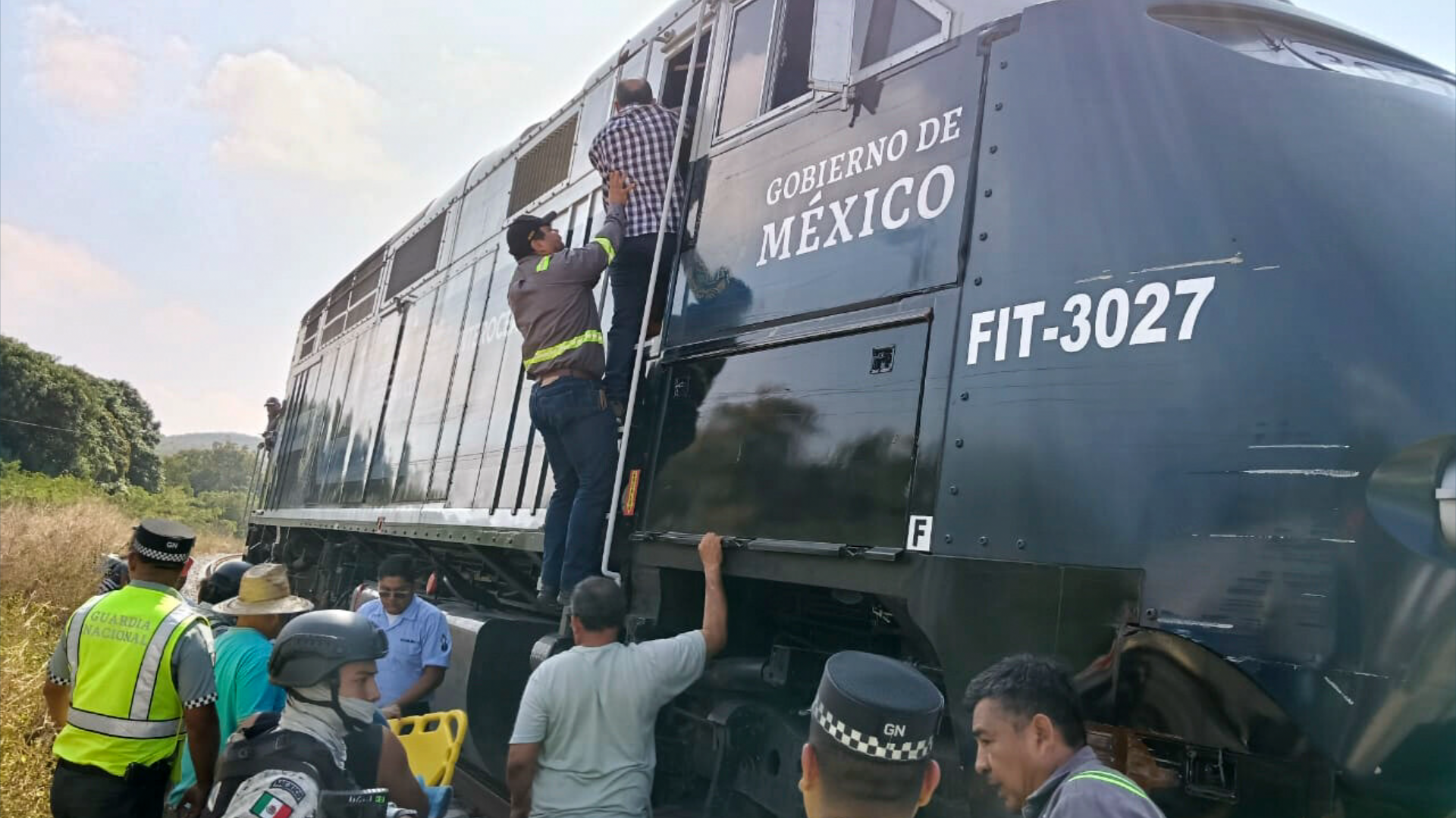 Video: 13 Tote: Tragisches Zugunglück in Mexiko