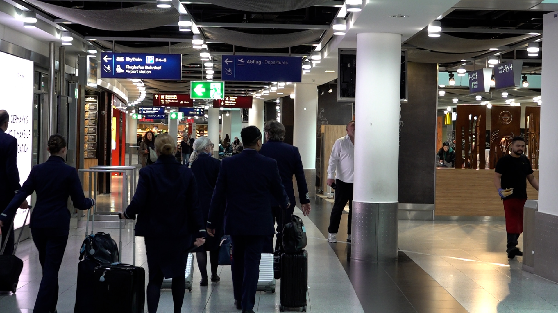 Video: Rückreise trotz Streik entspannt in Düsseldorf