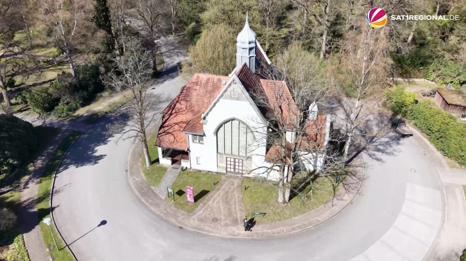 Video: Ohlsdorfer Parkfriedhof: Kapellen bieten Raum für Kultur und Begegnungen