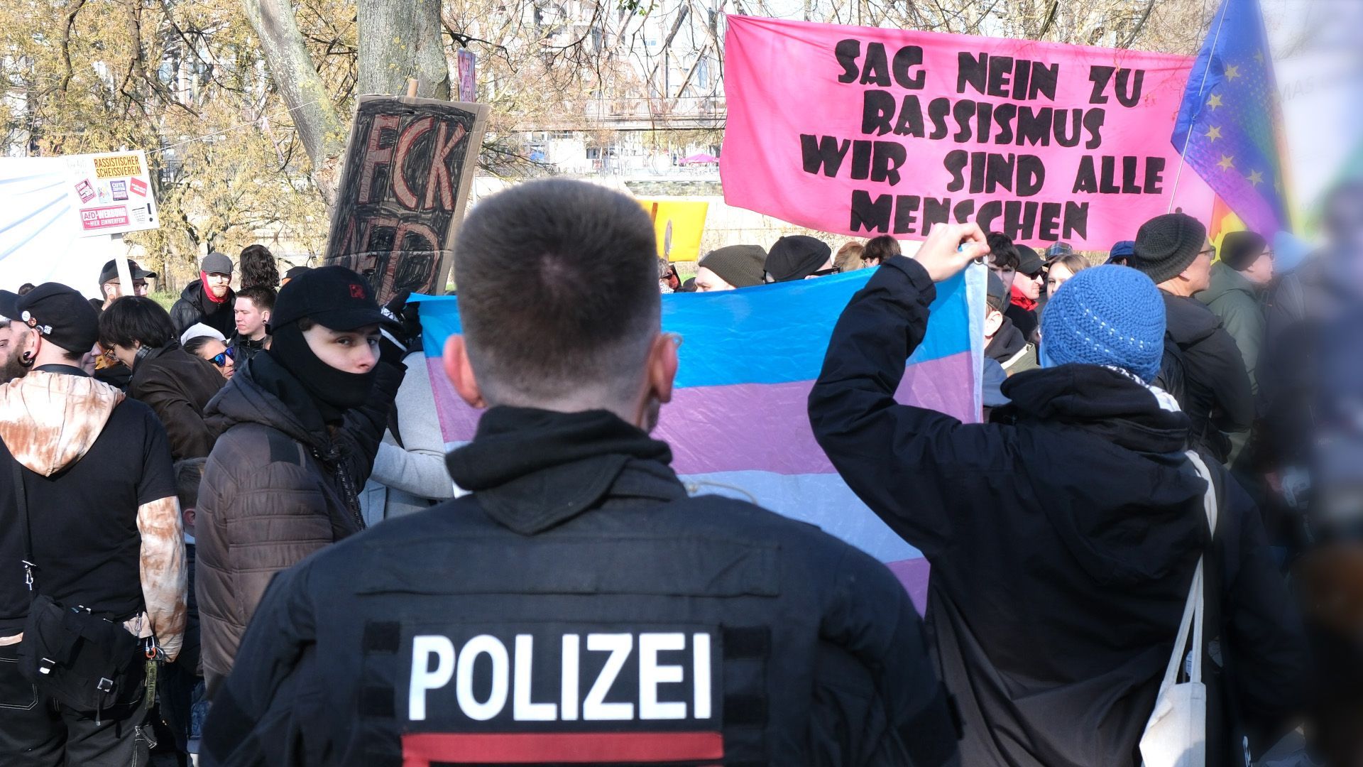 Video: Magdeburg: Proteste gegen AfD-Parteitag
