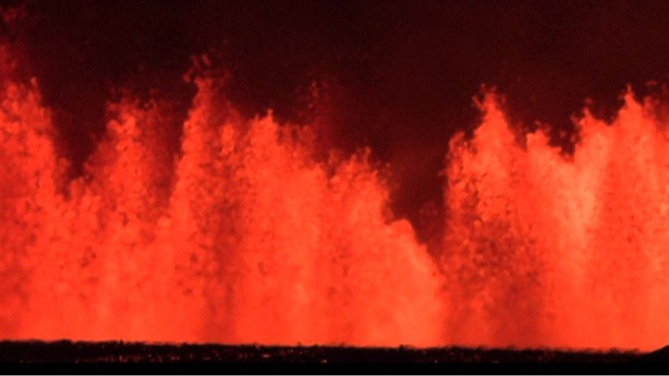 Sprudelnde Lava-Fontänen: Neuer Vulkanausbruch auf Island