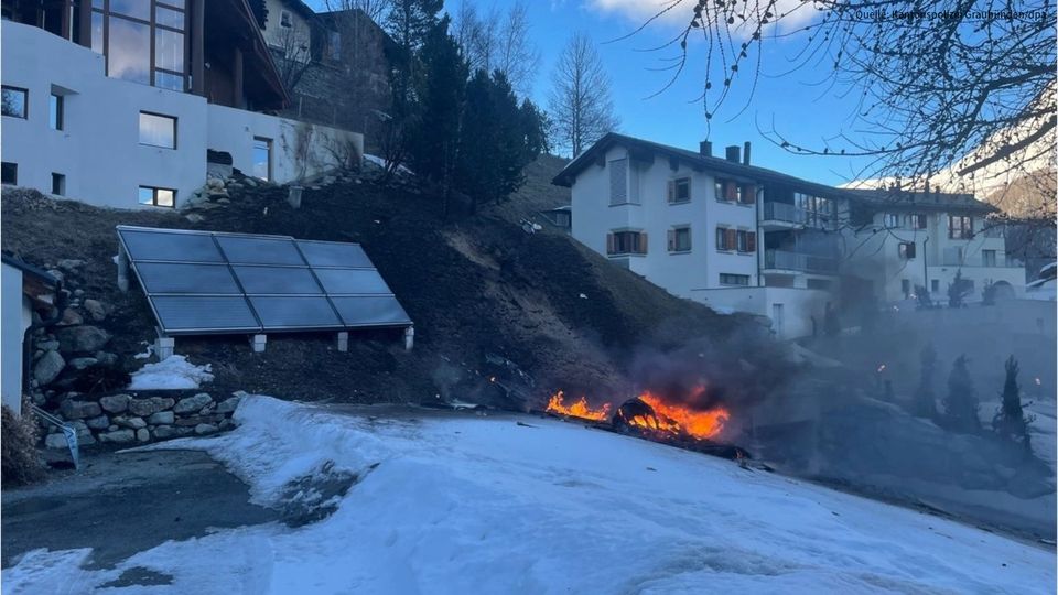 Kleinflugzeug stürzt in der Schweiz ab