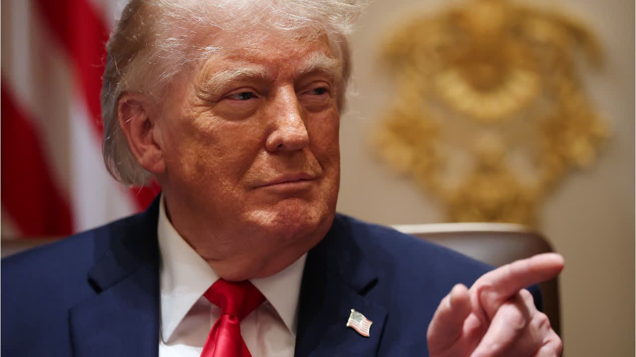 Video: Trump wettert gegen Jill Biden