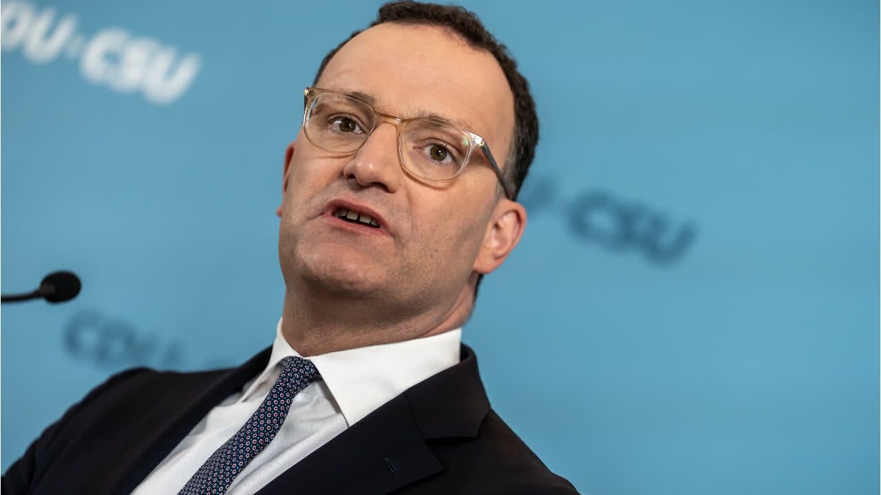 Video: Spahn verteidigt Warkens Pflegereform