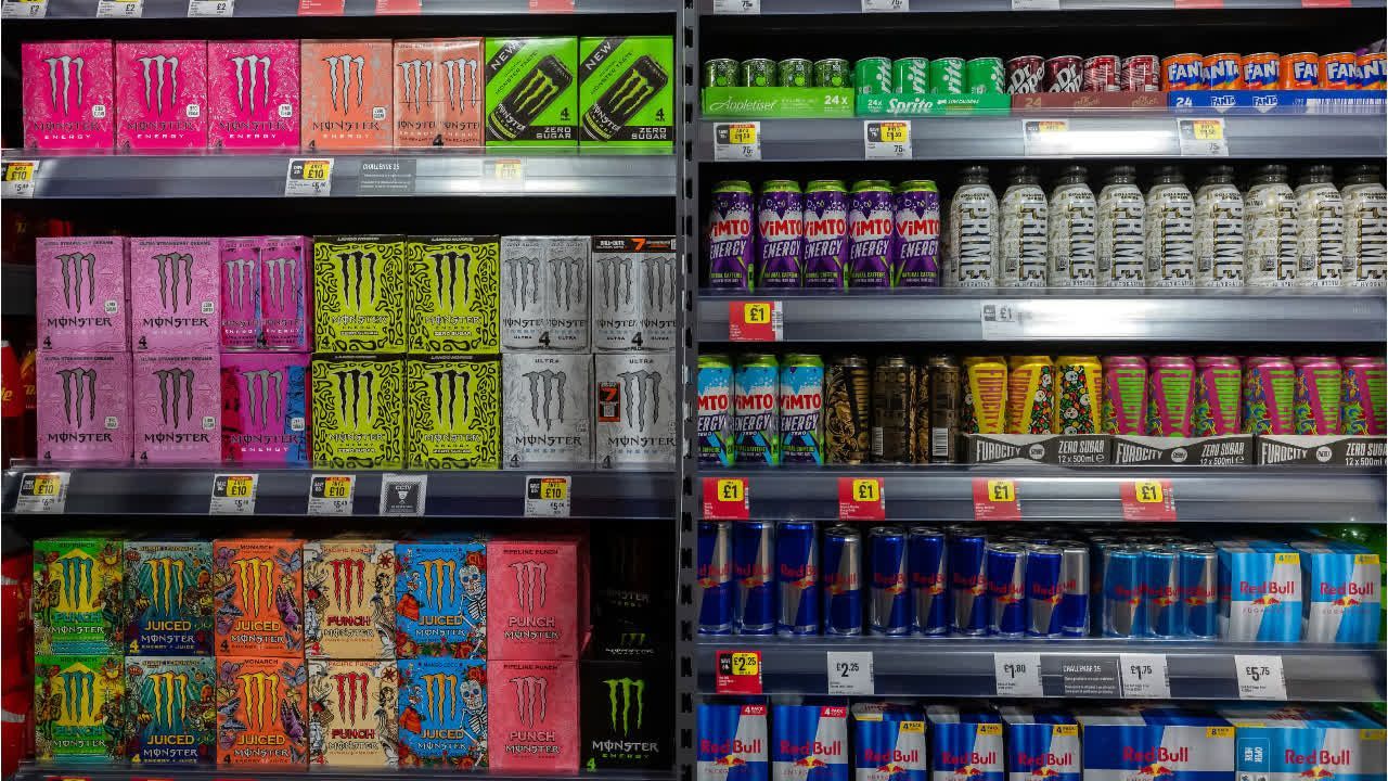 Video: England: Verbot von Energydrinks für Kinder
