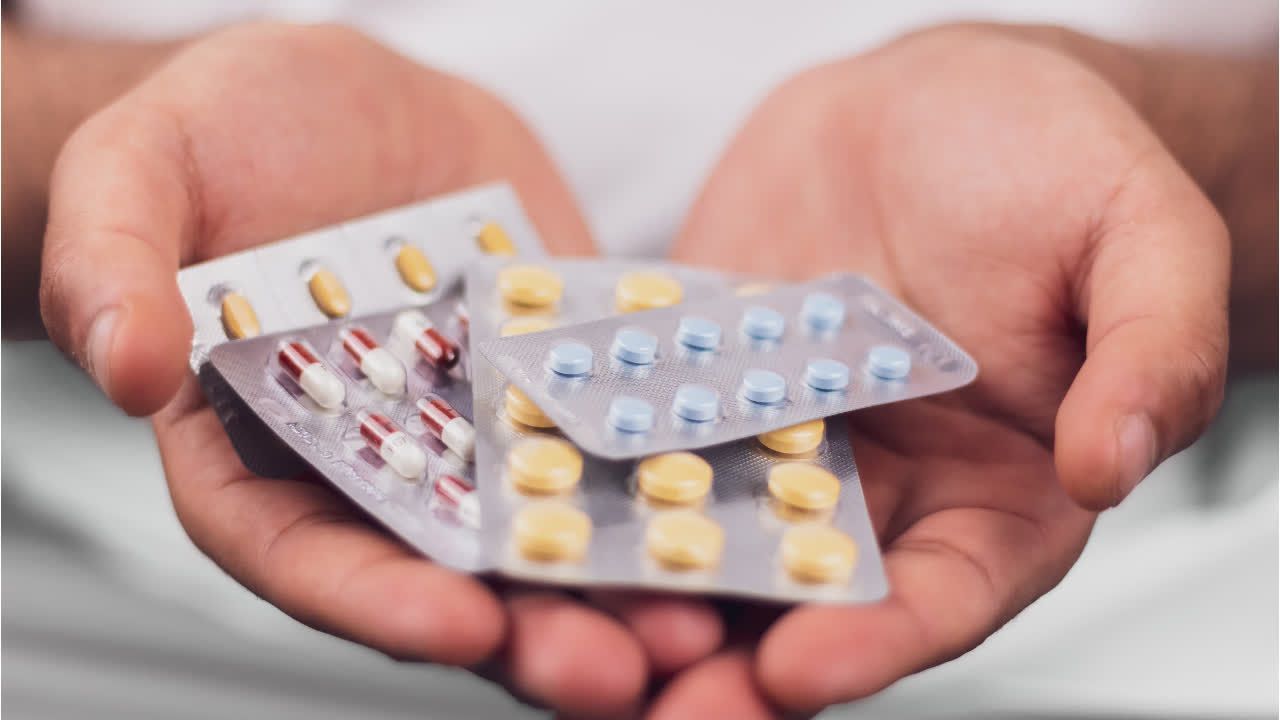 Video: Bekannte Versandapotheke meldet Insolvenz