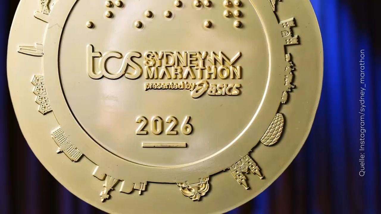 Video: Panne beim Sydney-Marathon: Münchner Allianz Arena landet auf Medaille