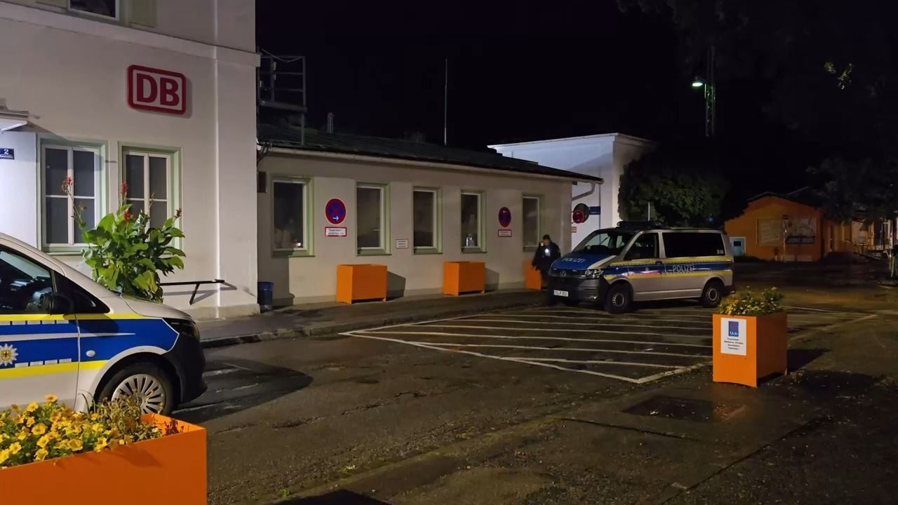 Video: Angriff in Prien am Chiemsee: 39-Jähriger mit Stichverletzungen gefunden
