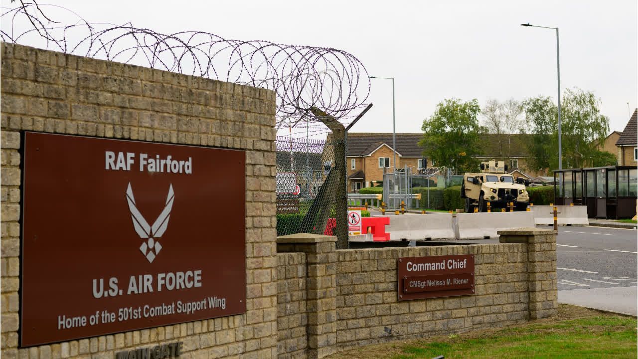 Video: Terrorverdacht an US-Basis in England
